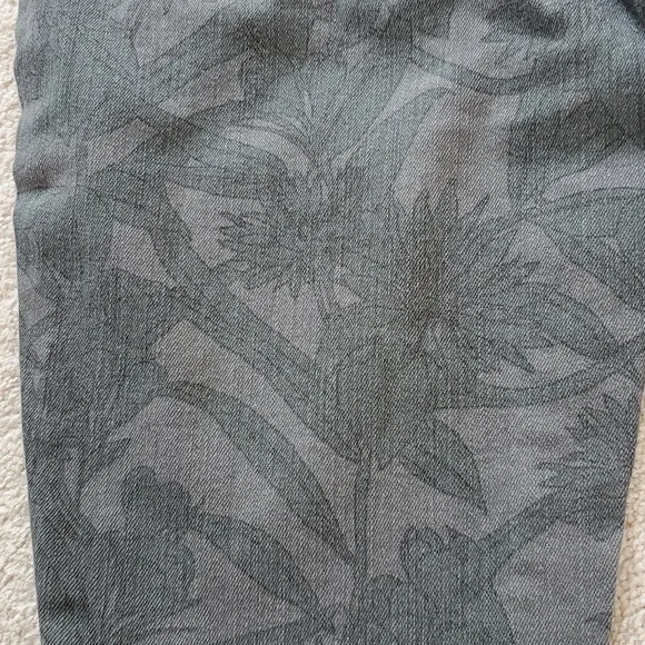 Gap * mid rise leggings jeans size 4 (27) NWOT - Picture 4 of 5